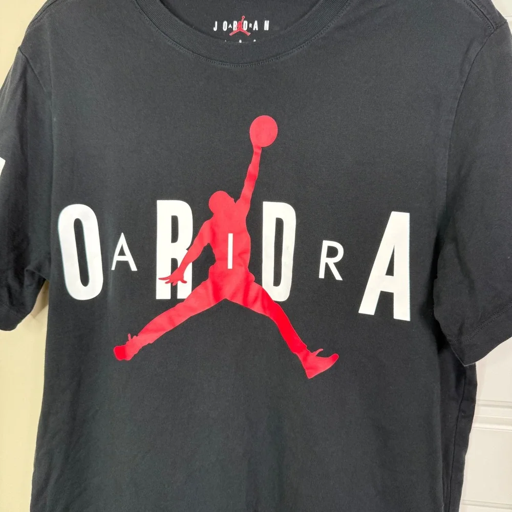 Jordan T-Shirt Mens Large Black Jumpman Logo Spellout Graphic Tee DV1445-010